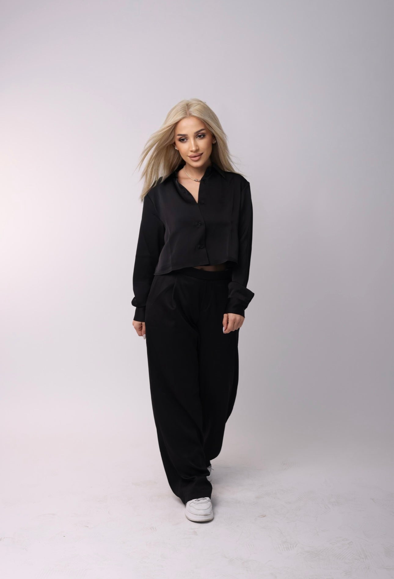 Bleach Proof, Chic Fashion  Blousе